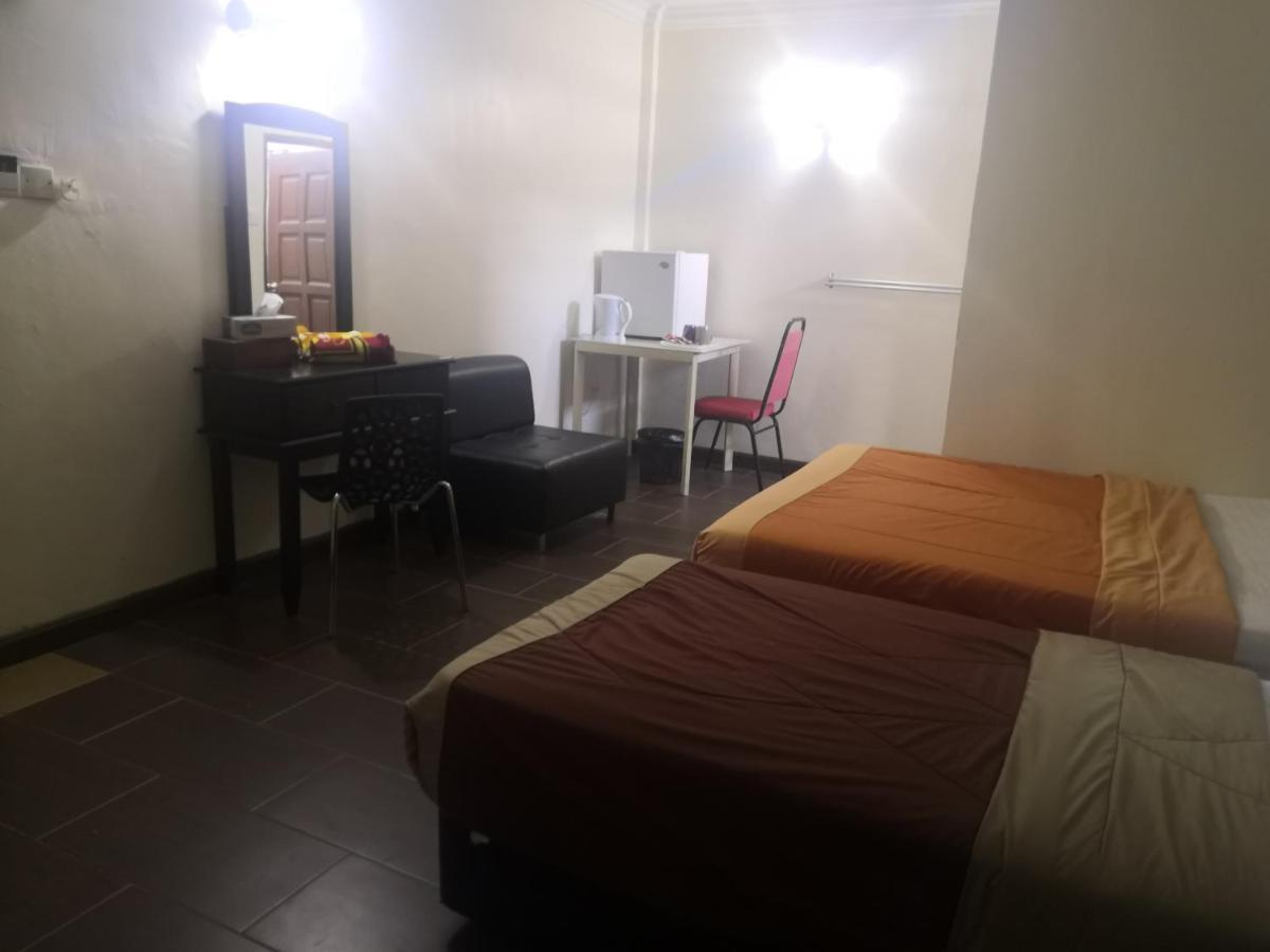 Kampong Ayer Terjun Oyo 90473 Opah Inn Hotel מראה חיצוני תמונה