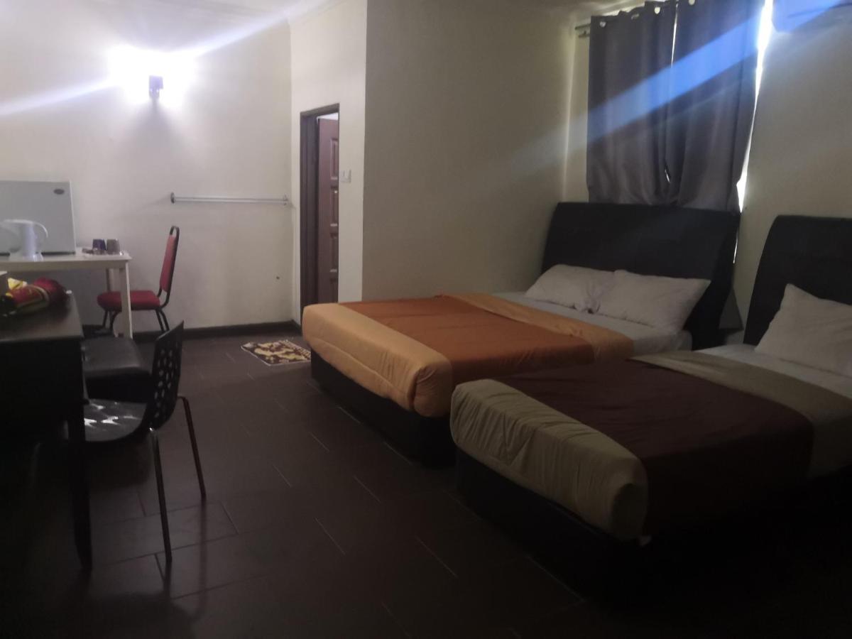 Kampong Ayer Terjun Oyo 90473 Opah Inn Hotel מראה חיצוני תמונה